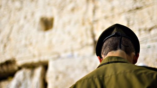 Israelul a identificat rămăşiţele ostaticului predat luni ca fiind ale sergentului major Tal Haimi, cetățean româno-israelian