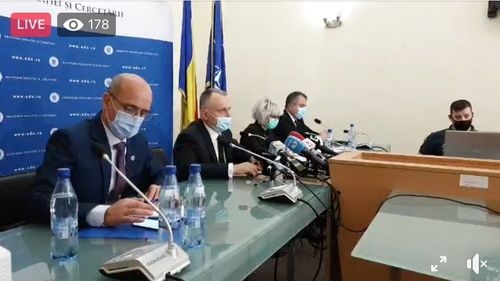 Sorin Cîmpeanu: Adeverințele medicale din primul semestru rămân valabile, nu trimiteți elevii după altele. Nu se pun absențe sau se pun motivate pentru elevii care prezintă simptome și nu se prezintă la școală