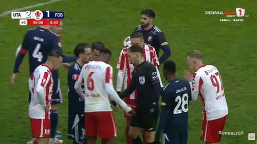 UTA Arad se apropie de play-off la capătul unei victorii controversate cu FC Botoșani (2-1)