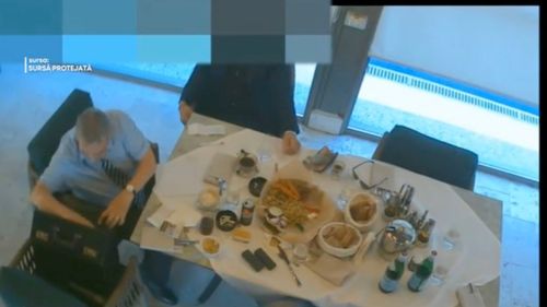 VIDEO Detectiv particular reținut de DNA după ce a primit 60.000 de euro pentru a „rezolva” un dosar