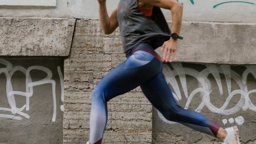 Timpul necesar pentru reducerea riscului de boli de inimă prin sport este dublu la bărbați față de femei, potrivit unui nou studiu