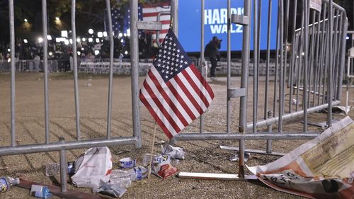 Fotografiile zilei: Imaginile dezastrului la sediul Kamalei Harris vs entuziasmul susținătorilor lui Trump