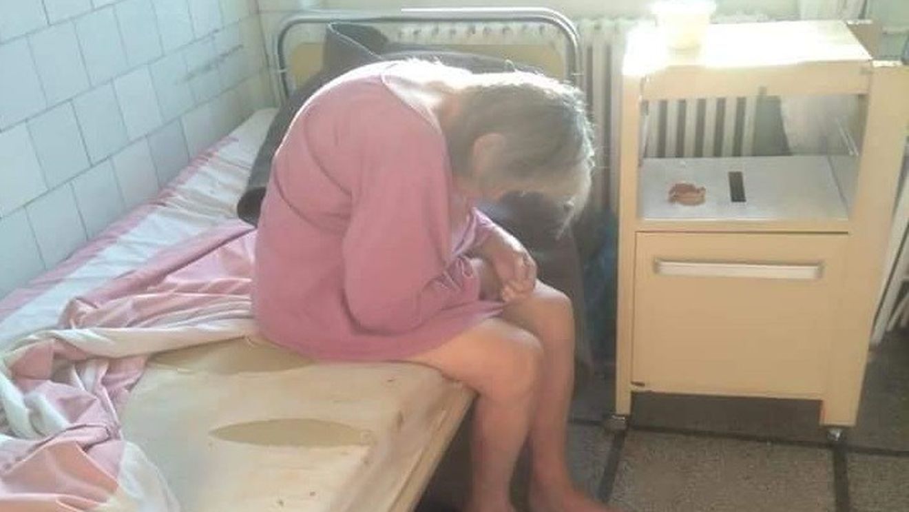 Procurorii s-au autosesizat în cazul Reșița: Dosar penal pentru neglijență în serviciu după apariția imaginilor cu pacienții internați la Boli Infecțioase