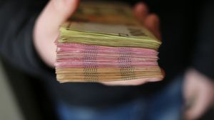 O firmă din Prahova a prejudiciat statul cu 8,8 milioane de lei prin neplata TVA la comercializarea de autoturisme second-hand