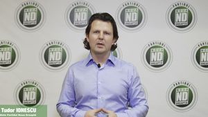 Printre cei mai radicali extremiști din România, Tudor Ionescu - liderul formațiunii Noua Dreaptă - ocupă pentru prima dată un loc în Parlament, de pe listele partidului SOS
