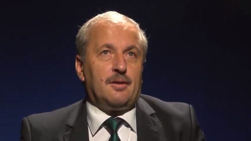 Vasile Dâncu: În România vine o forță politică nouă, care neagă orice tradiție, care nu pune mâna pe Biblie atunci când consilierii ei trebuie să jure. Sunt agenți ai schimbării importante a lumii, care se încearcă din afară