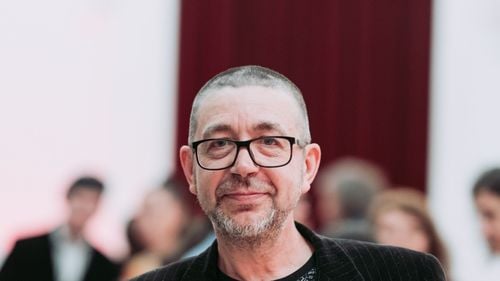 Scriitorul Vasile Ernu, după ce a fost acuzat de agresiuni sexuale de două femei: „Cred că pentru oricine ar fi un șoc să descopere că un episod între doi adulți care se cunosc bine se transformă într-o poveste de abuz după șapte ani”