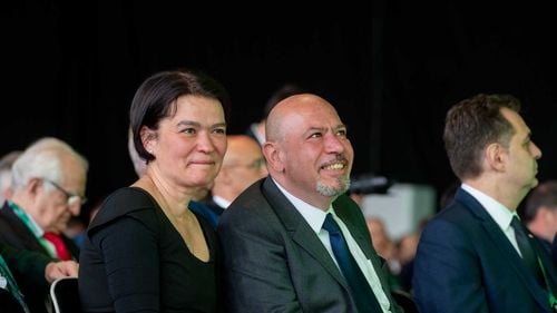 După ce a fost achitat în ultimul său proces, Attila Markó s-a întors în România din Ungaria, unde s-a refugiat în urmă cu opt ani, și a apărut la Congresul UDMR