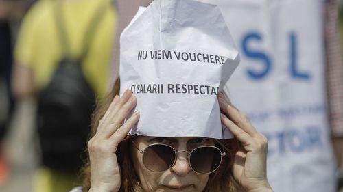 Profesorii au protestat, miercuri, în județele Iași, Suceava, Buzău și Brașov