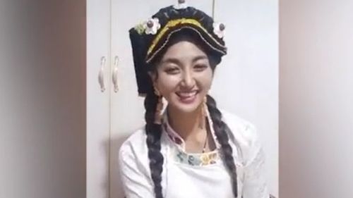 Un tribunal chinez a condamnat la moarte un bărbat care i-a dat foc în direct fostei sale soții, celebrul vlogger Lhamo