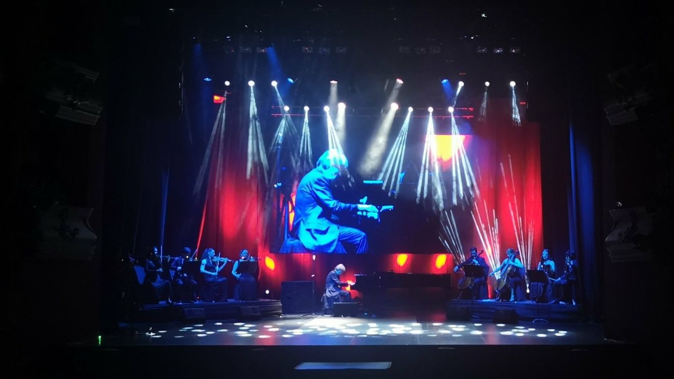 Evenimente de weekend în țară: pianistul francez Richard Clayderman susține un recital la Botoșani / Festivalul Internaţional al Culturii Romilor la Sibiu