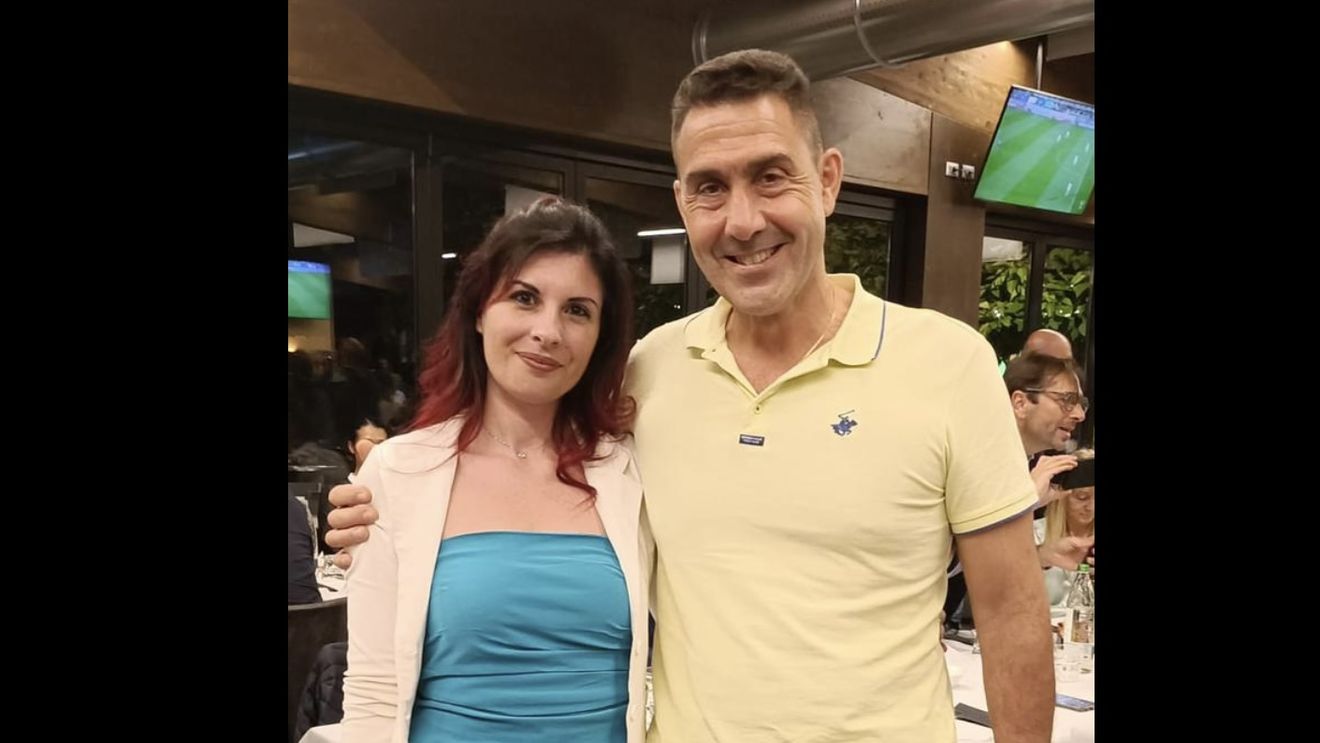"Vomitevoli razzisti" / Reacția unui europarlamentar de extremă dreapta italian căruia i se reamintește de către un site LGBTQ că are soție româncă: „E una dintre persoanele pe care le-ar invita cu plăcere să se întoarcă la ele acasă”