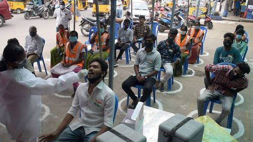 India a depășit 5 milioane de infectări COVID-19, în timp ce bilanțul întregii lumi se apropie de 30 de milioane de cazuri și 1 milion de decese