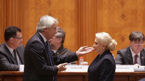 Restituirea taxei de poluare, amânată de guvern pentru 2019 pentru a preveni o gaură în bugetul pe 2018. Comisia Europeană ceruse în luna mai restituirea ”integrală și imediată” a taxelor