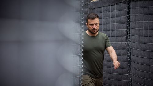 Zelenski afirmă că armata ucraineană poate lovi infrastructura logistică rusă în toate zonele ocupate / ”Nu mai există drumuri sigure pentru ocupant în sudul şi estul ţării noastre”