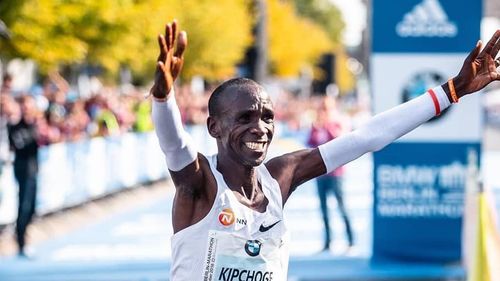 Legendarul kenyan Eliud Kipchoge a câștigat maratonul la Jocurile Olimpice de la Tokyo