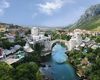 Un cap de porc a fost lăsat într-un cimitir musulman din orașul divizat Mostar, din Bosnia / Inițial aliați împotriva sârbilor, croații și bosniacii s-au confruntat într-un conflict violent în anii 90