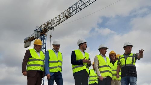 Ministrul Sănătăţii: În curând, marii arşi vor fi trataţi în România, acasă /  ”Nu suntem perfecţi, e mereu loc de mai bine, dar vorbim despre primele spitale noi construite după Revoluţie”