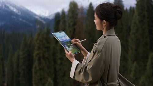 Tableta HUAWEI MatePad Pro 12.2-inch 2025 – experiențe la nivel de PC și un partener multitasking pentru toate proiectele tale