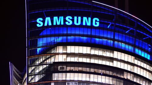 Samsung anunţă o creştere peste aşteptări a profitului net și vânzări record în primul trimestru