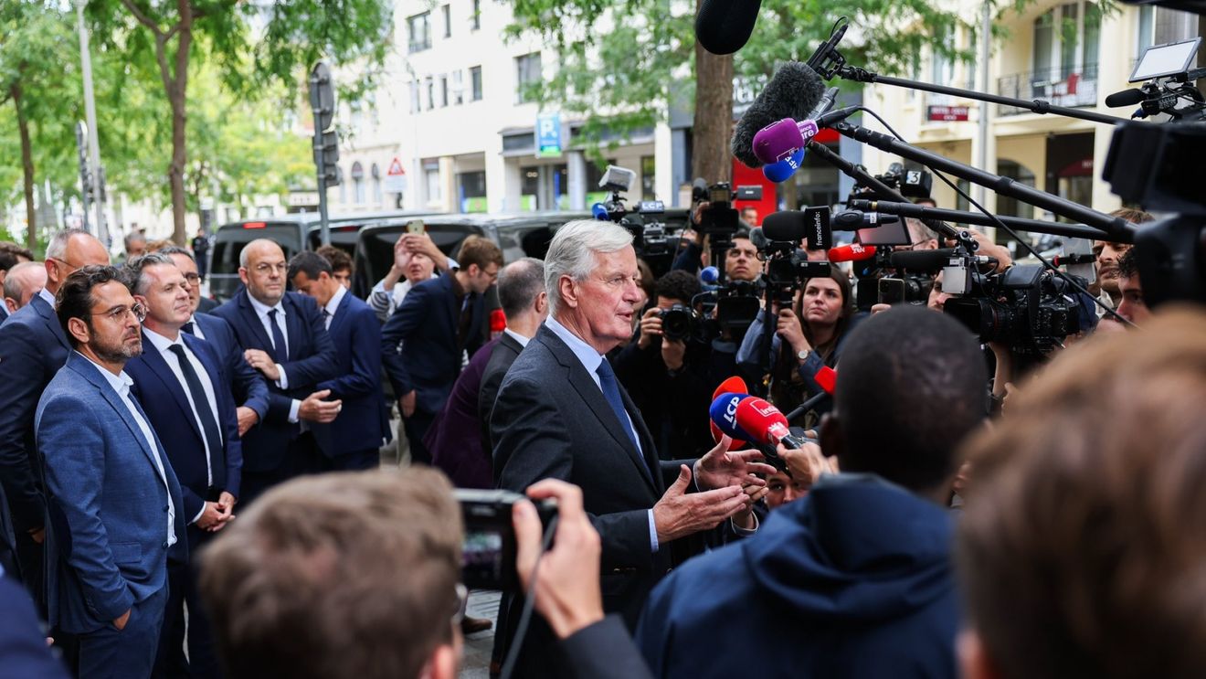 Peste 50% dintre francezi doresc căderea guvernului Barnier, potrivit unui sondaj. Ei sunt nemulțumiți de bugetul de austeritate propus de premier