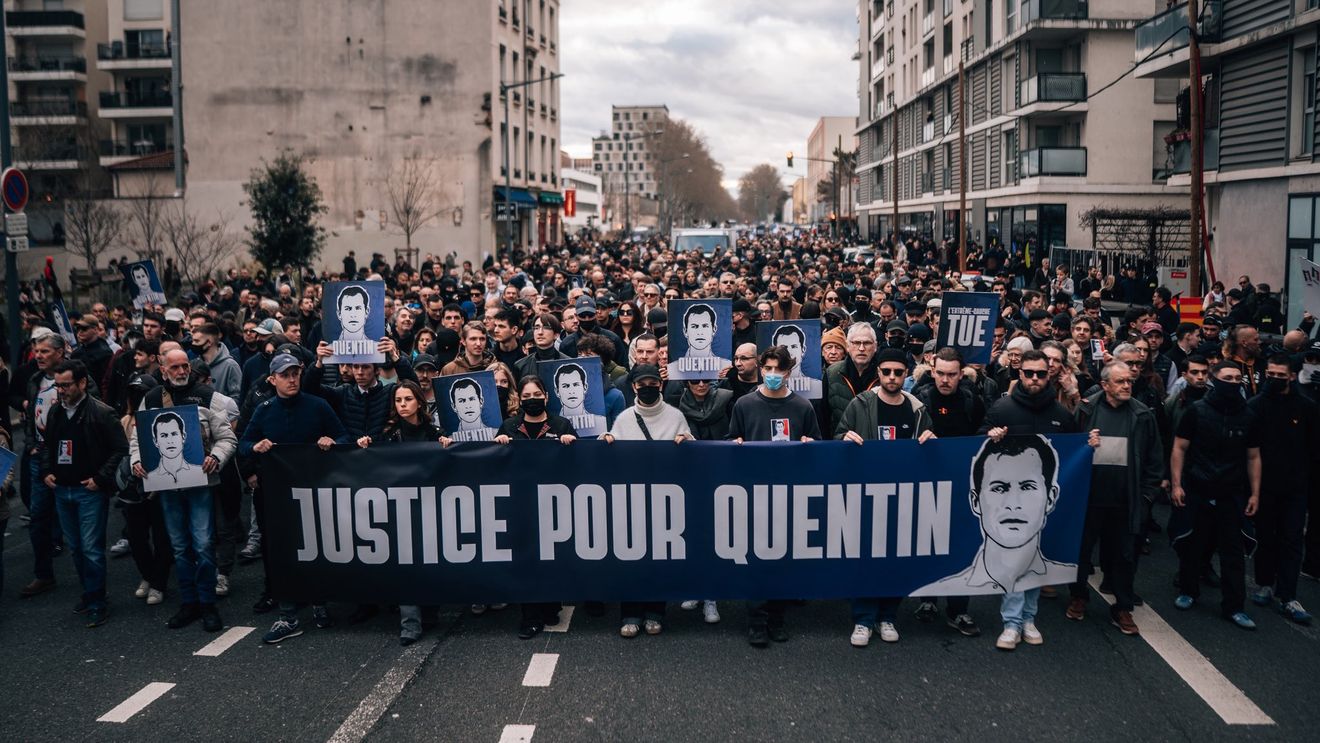 Marș cu mii de persoane la Lyon, după uciderea unui activist de extremă dreapta / Quentin Deranque a atacat de un grup radical de stânga/ S-a scandat  „Justiție pentru Quentin” și „Antifa asasin”