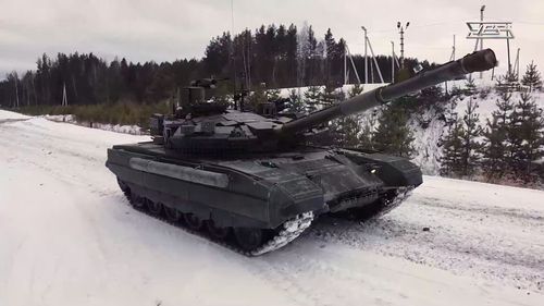 Rusia își triplează producția de tancuri T-90M, în pofida sancțiunilor occidentale. 1.000 de unități anual, ținta până în 2028