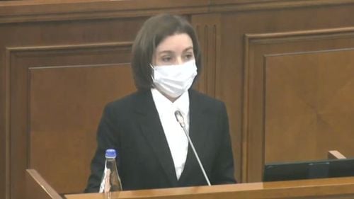 VIDEO Maia Sandu cere Parlamentului „toleranță zero față de corupție” și punerea umărului la dezvoltarea economică