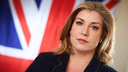 Penny Mordaunt s-a retras din cursa pentru șefia Partidului Conservator din UK. Rishi Sunak a rămas singurul pretendent