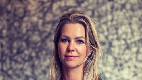 Olanda: O fostă concurentă de la emisiunea tv "Fermier. Caut nevastă!" va deveni ministrul Agriculturii/ Femke Wiersma s-a căsătorit cu proprietarul unei ferme de lactate pe care l-a cunoscut în emisiune înainte de a intra în politică