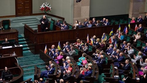 "Vă înțelegem durerea" în legătură cu masacrul din cel de-al Doilea Război Mondial, spune președintele parlamentului Ucrainei în plenul parlamentului Poloniei