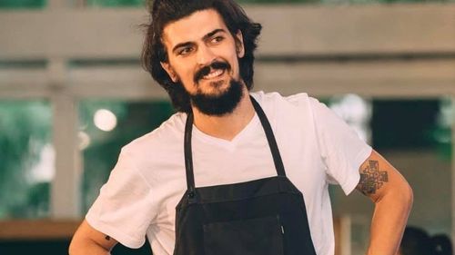 Cum evităm risipa alimentară? Sfaturi de la Chef Alex Petricean: ”Din cojile de legume facem siropuri cu care glasăm carnea, din oase facem concentrate pentru sosuri și tot așa. Nimic nu se pierde, totul se tranformă”