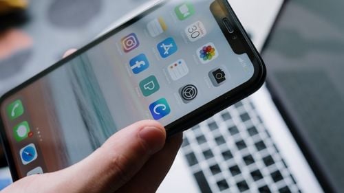 Industria de media și divertisment din România va crește cu 7% în 2023, cea mai mare creștere din Europa Centrală. Avans cu 5% al publicității online - analiză PwC