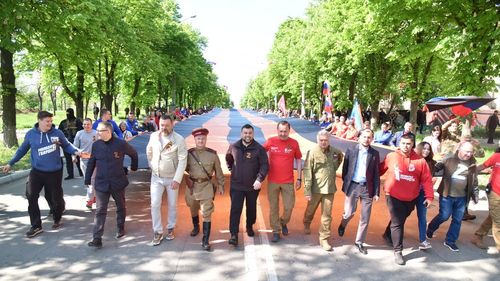 Liderul separatist al autoproclamatei Republici Populare Donețk vrea să facă din Mariupol un „oraș-stațiune”: „Rusia este aici. Acum este teritoriul RPD pentru totdeauna. Nimeni nu ni-l va lua”