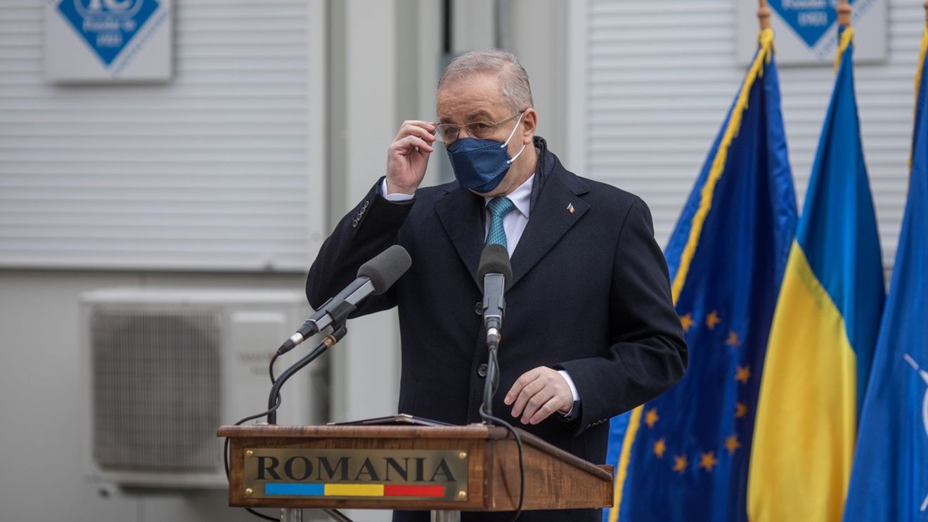 Vasile Dîncu: Nu se pune problema de a trimite soldați sau echipamente în Ucraina. Nu s-a discutat despre activarea rezerviștilor / Cea mai mare amenințare pentru populație în acest moment o reprezintă facturile la energie