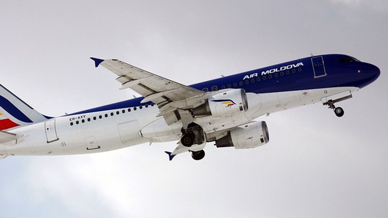 ULTIMA ORĂ Republica Moldova și-a redeschis spațiul aerian, după ce a fost închis mai bine de trei ore, din motive de securitate / O dronă străină ar fi survolat țara / Un zbor Tarom spre Chișinău a fost deviat spre Iași