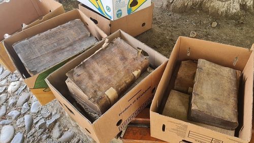 Autorităţile turce au confiscat şase manuscrise antice de la persoane care încercau să vândă artefactele