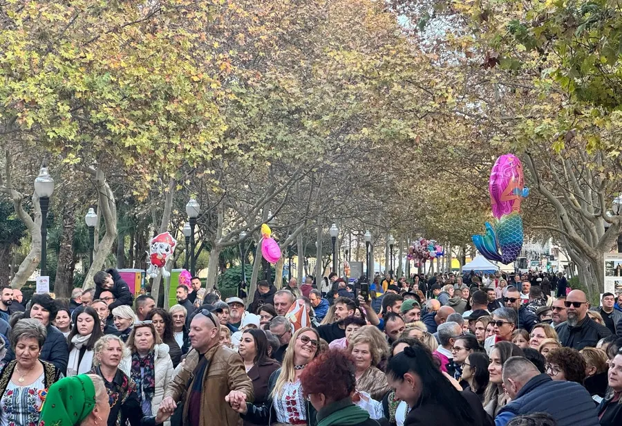 video-foto-cum-au-petrecut-romanii-din-castellon-ziua-nationala