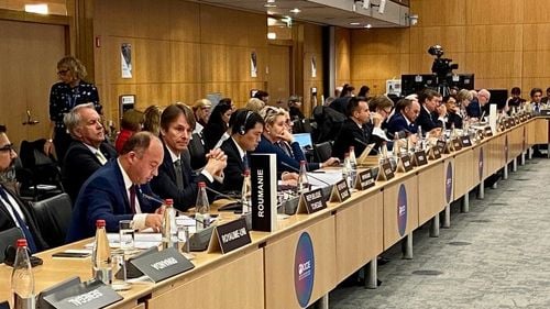 România, în procesul de aderare la Organizația pentru Cooperare și Dezvoltare Economică / Bogdan Aurescu: România se pregătește intens  pentru demararea discuțiilor de aderare și pentru asumarea obligațiilor de membru al organizației