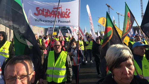 Minerii polonezi protestează la Luxemburg împotriva închiderii unei mine de lignit, în urma unei decizii a Curții de Justiție a Uniunii Europene