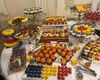 FOTO | Macarons, choux și mini-eclere în culorile drapelului României: Cum a arătat candy-bar-ul de la recepția organizată de Ziua Națională la Palatul Cotroceni / Din meniu, au făcut parte și sarmale