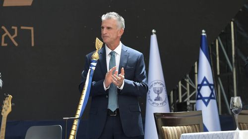 Şeful Mossad se întâlneşte cu premierul Qatarului şi cu directorul CIA, la Varşovia, pentru discuţii despre ostatici - presa israeliană