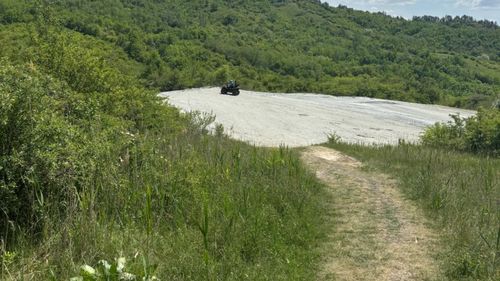 Vulcanii Noroioşi din Buzău, scanaţi cu drone pentru descifrarea structurii ascunse a terenului şi monitorizarea emisiilor de gaze