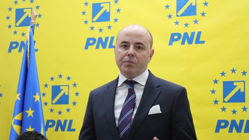 Alexandru Muraru: O criză guvernamentală provocată de PSD, cu un eventual suport netransparent din partea președintelui și îndepărtarea premierului Bolojan poate accelera apariția unei mișcări politice comparabilă cu TISZA, construită în jurul PNL, alături de USR si alte formațiuni
