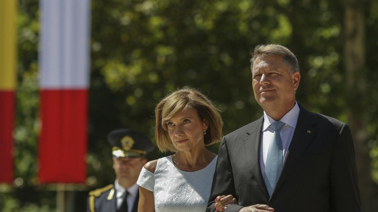 SURSE: ANAF va cere instanței să poată pună sechestru pe casa în care locuiește Klaus Iohannis