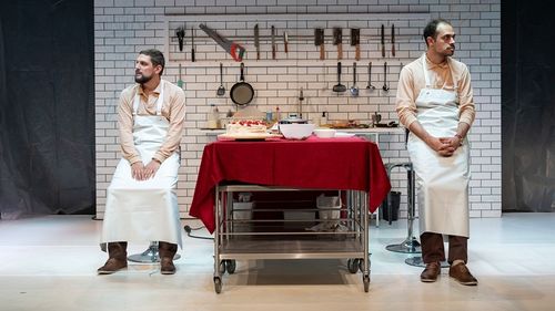 Spectacolul „Sunt un criminal şi un tată de familie”, în premieră la Teatrul Metropolis