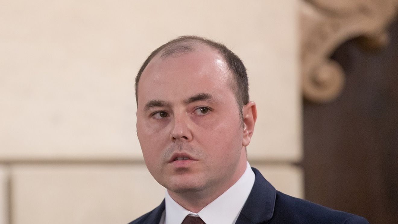 Alexandru Muraru (PNL), despre moţiunea AUR: Cum poţi să pretinzi că dai jos Guvernul dacă nu te prezinţi nici măcar să-l confrunţi? Retorica lor serveşte intereselor unor forţe ostile României