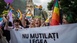 Asociația MozaiQ: Nu transformați România într-o nouă Ungarie! Cerem clasei politice din România să se îndepărteze pe cât posibil de ideologiile antidemocratice propagate de Orban, Putin și de mașinăria de propagandă putinistă