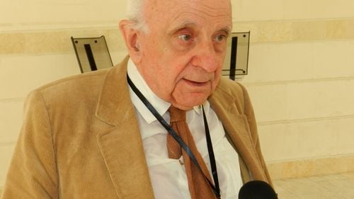 O bursă de 5000 de euro va fi acordată pentru istorici în memoria academicianului Șerban Papacostea/ O altă bursă, pentru medici, poartă numele academicianului Nicolae Cajal/ Care sunt condițiile de aplicare