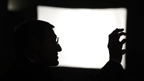 În plină criză bugetară, Academia Română mai înființează o instituție cu noi funcții de conducere